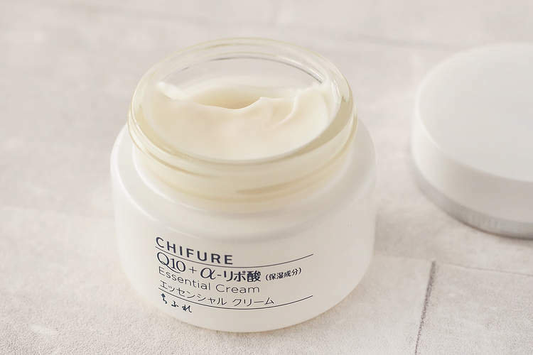 Kem Dưỡng Ẩm CHIFURE Essential Cream N bổ sung độ ẩm cho da khô mất nước