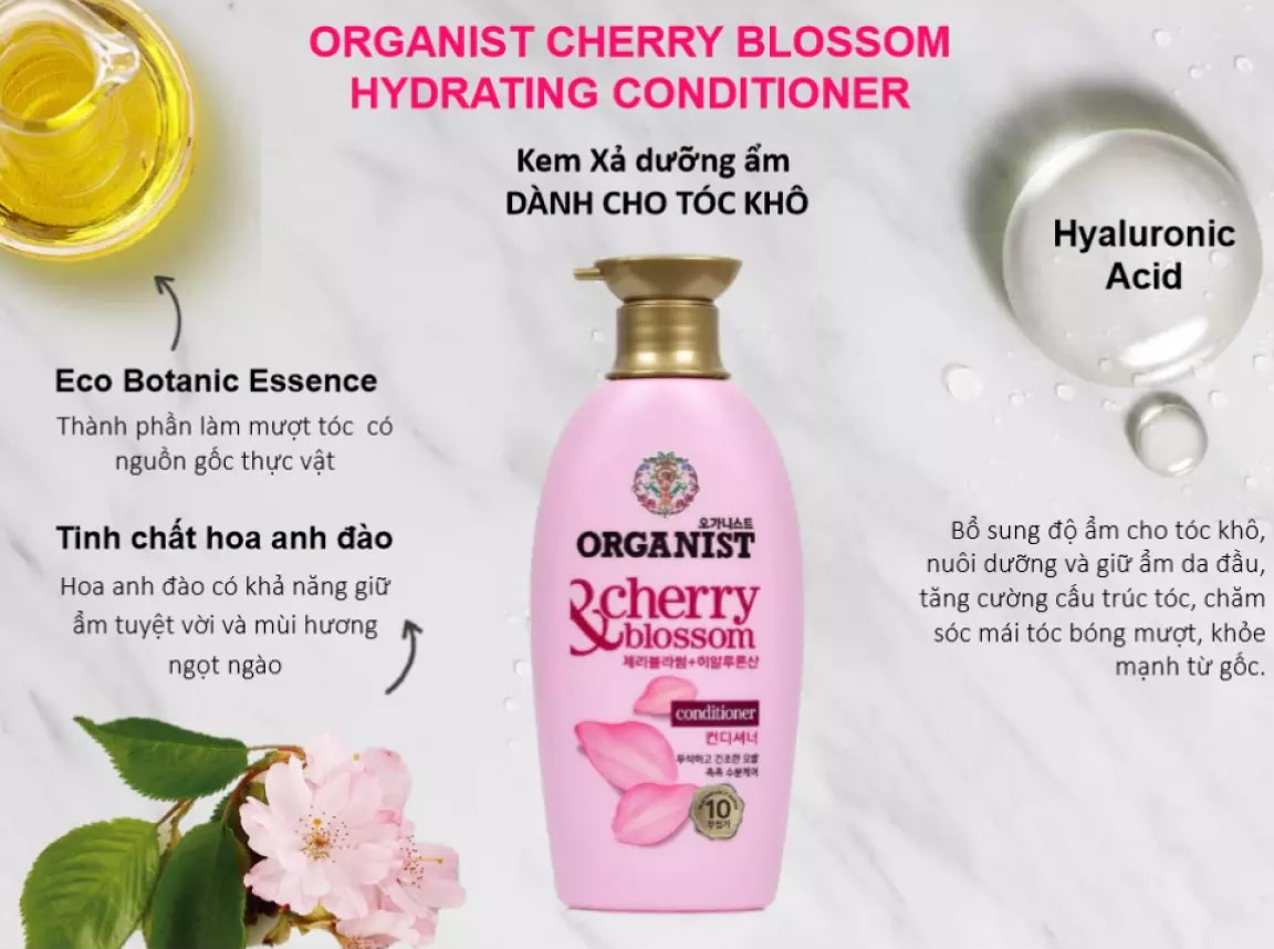 Kem Xả Cherry Blossom Hydrating Conditioner với chiết xuất Hoa Anh Đào, thảo mộc lên men tự nhiên cùng thành phần Hyaluronic Acid giúp bổ sung độ ẩm và nuôi dưỡng mái tóc trở nên mềm mượt, chắc khoẻ hơn, giảm thiểu tóc khô xơ do mất nước.