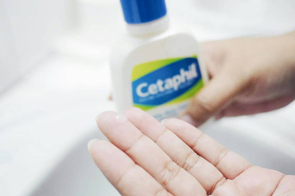 Kết cấu Sữa Rửa Mặt Dịu Cetaphil Nhẹ Cho Mọi Loại Da Gentle Skin Cleanser 