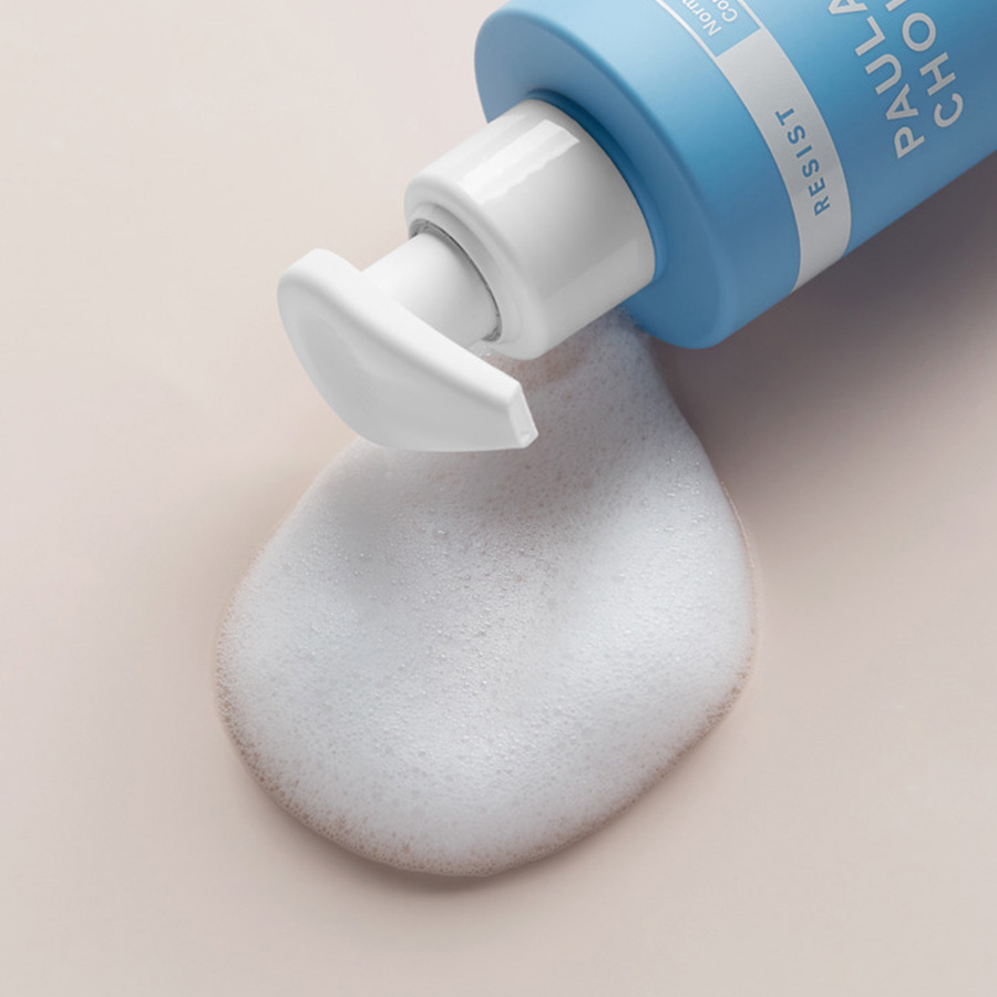 Sữa Rửa Mặt Paula’s Choice Resist Perfectly Balanced Foaming Cleanser có thiết kế dạng chai vòi nhấn tiện dụng