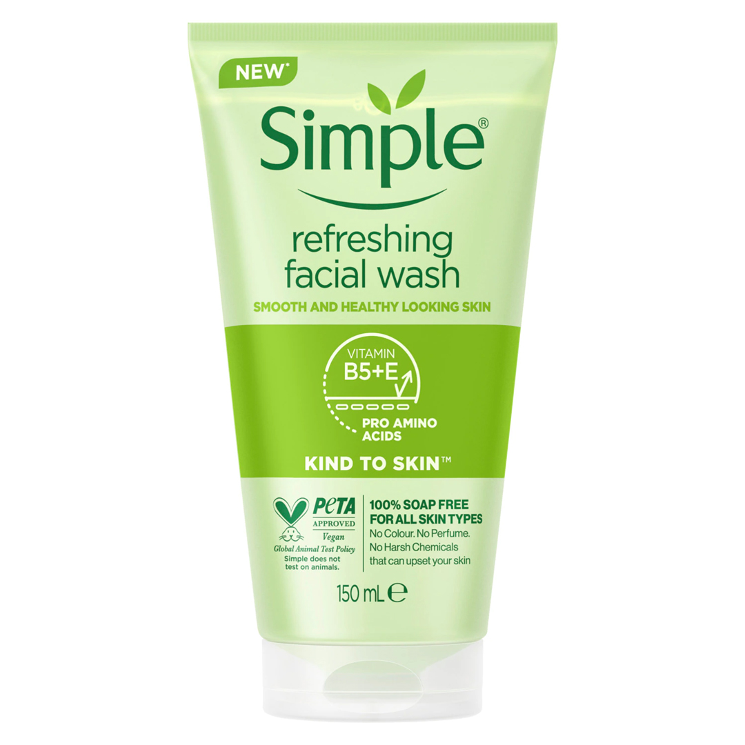 Sữa Rửa mặt Simple Moisturising Facial Wash 150ml May Cosmetic