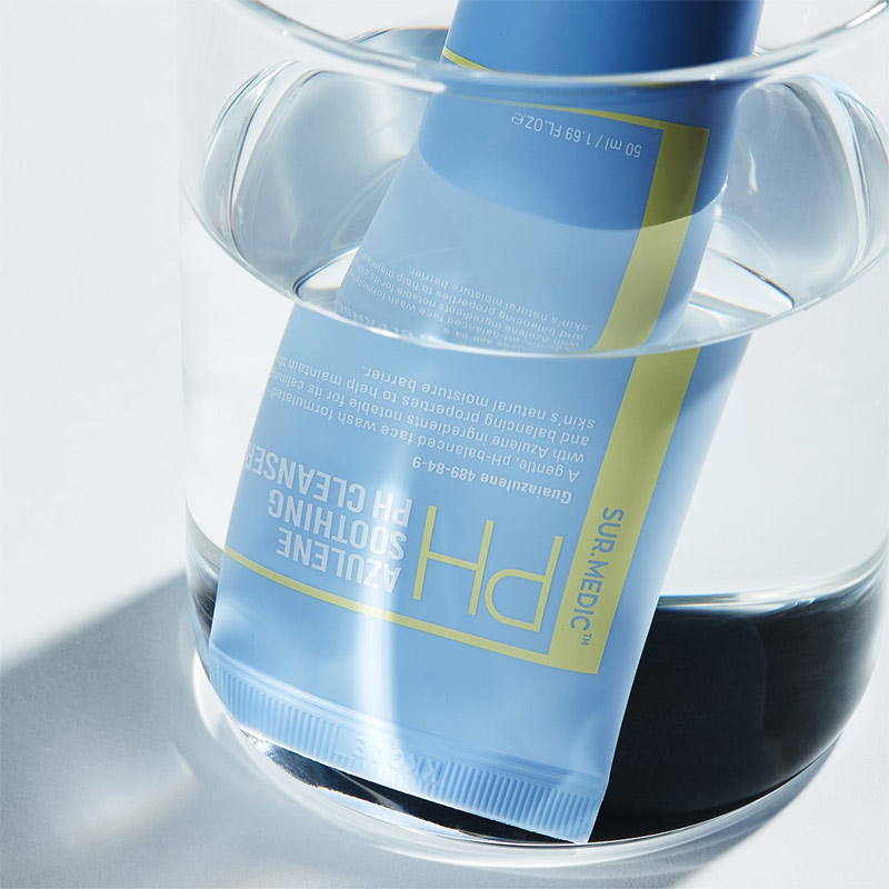 Gel Rửa Mặt Sur.Medic+ Dịu Nhẹ & Cấp Ẩm Cho Da PH Azulene Soothing PH Cleanser 